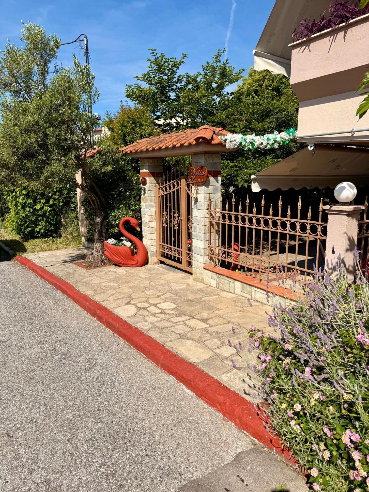 Villa Luna Nea Kerasia Esterno foto